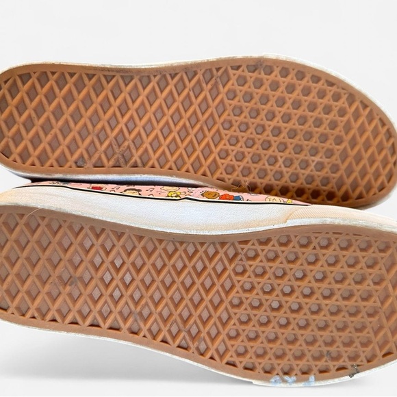 Vans x Peanuts Pink Snoopy Charlie Brown Classic Sneakers Womens 8.5 Men’s 10 - Picture 7 of 8